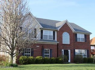 9401 Harlow Ct, Prospect, KY 40059