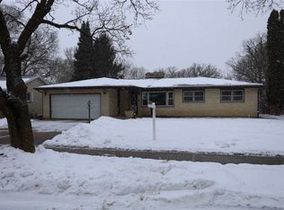 4512 Anniversary Ln, Madison, WI 53704