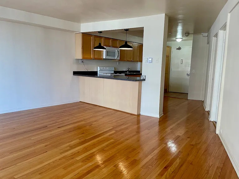 300 N State St #4735 — Photo 1