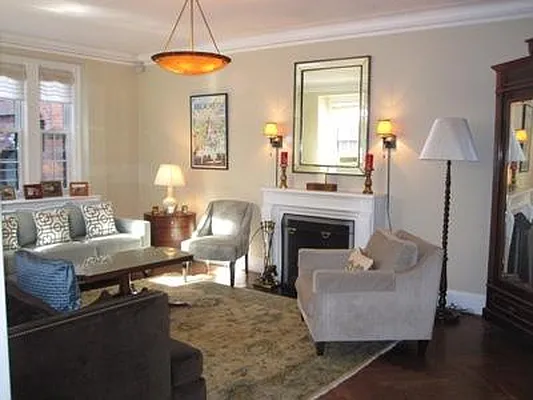 Sold by Real Direct | media 22