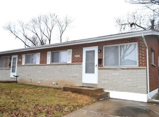4104 Esseldale Dr, Saint Ann, MO 63074