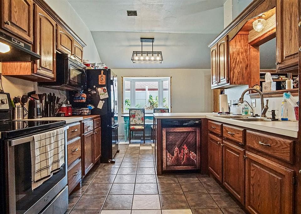 9716 Blue Bonnet Pl, Oklahoma City, OK 73128 | Zillow