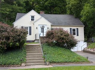 206 Haffenden Rd, Syracuse, NY 13210