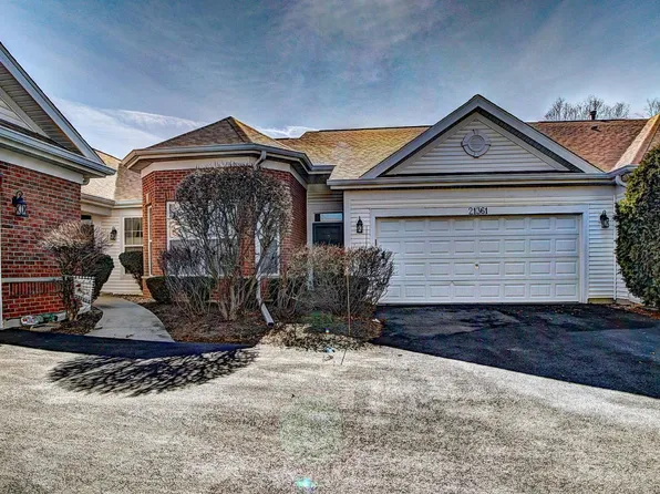 21361 W Juniper Ln, Plainfield, IL 60544