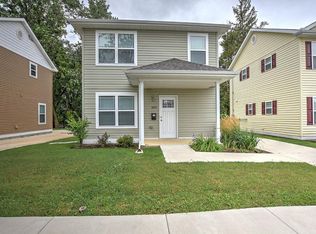 1055 W Macon St, Decatur, IL 62522