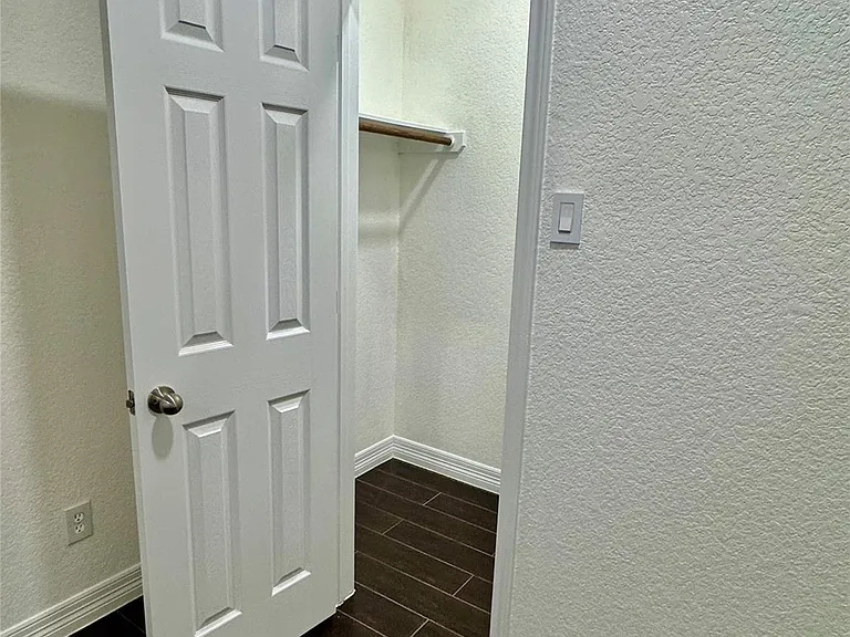 21424 Quail Point Ln — Photo 17