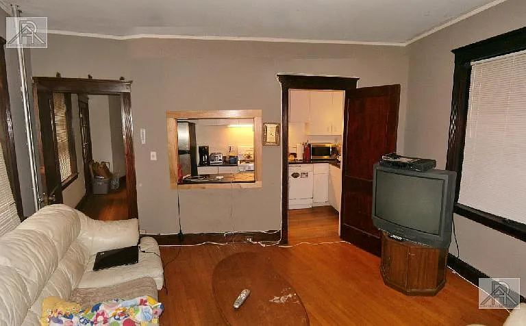 174 Winthrop Rd #2 — Photo 10