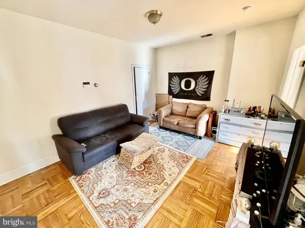 4253 Ridge Ave, Philadelphia, PA