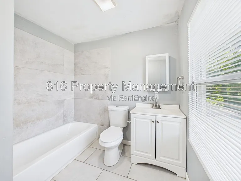 1256 Pennsylvania Ave — Photo 21
