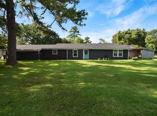 430 County Road 857, Buna, TX 77615