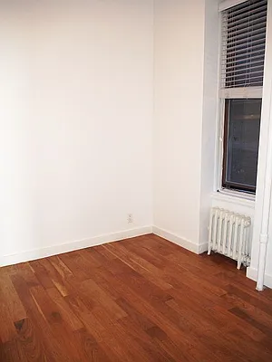 Rented by NY Home & Living Inc. | media 10