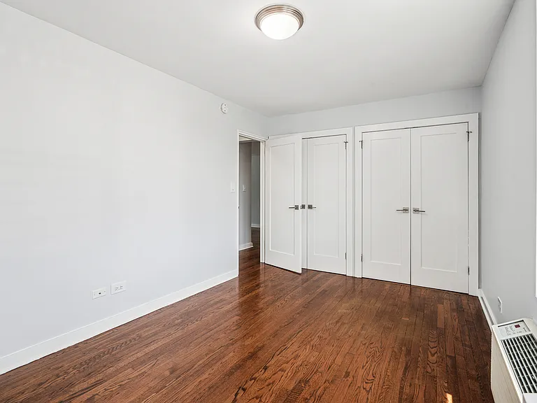 1130 Pelham Pkwy S #1C — Photo 11