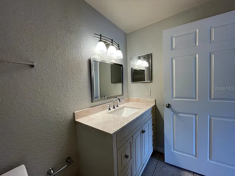5959 Westgate Dr #1526 — Photo 25