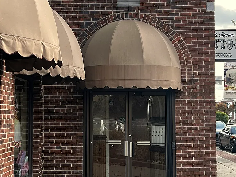 2 Raymond Ave — Photo 20