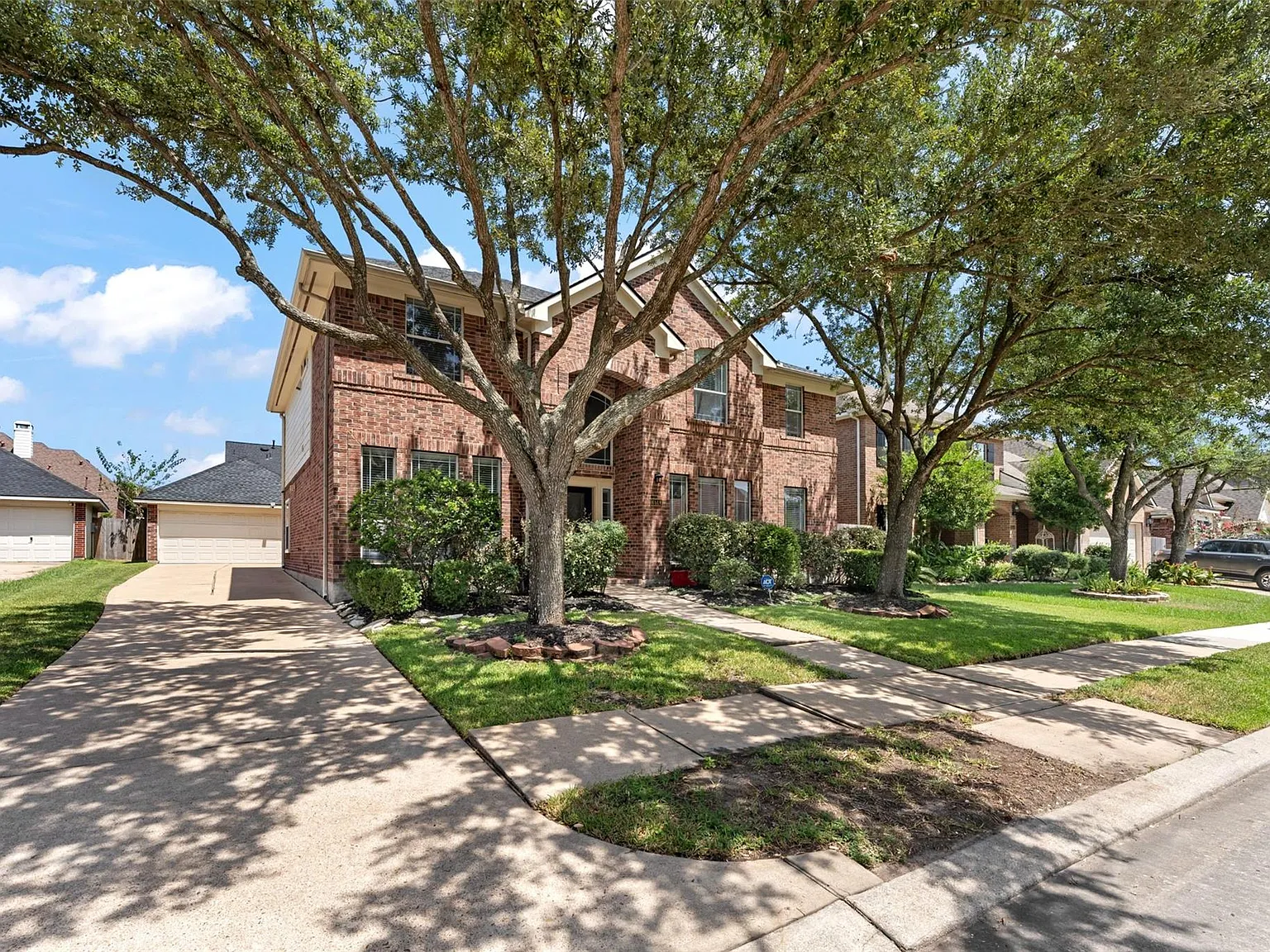 4 bed, 3.5 bath, 3161 sqft, $2,695 — Photo 2