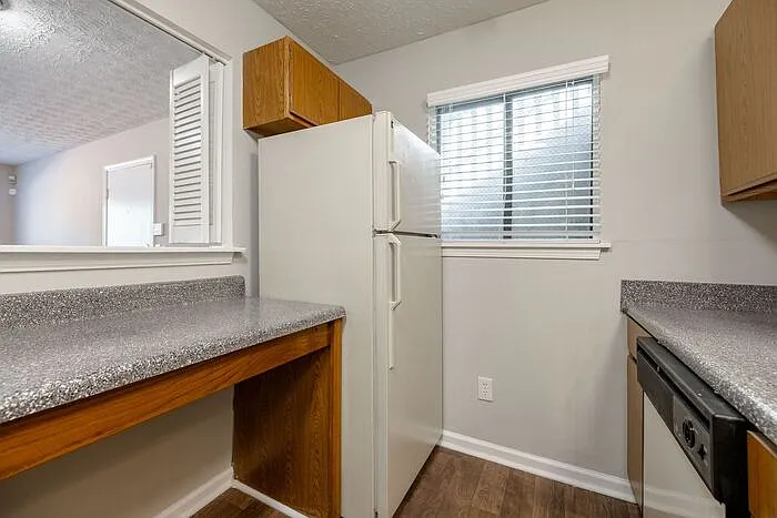 1538 Dresden Dr NE #A — Photo 48
