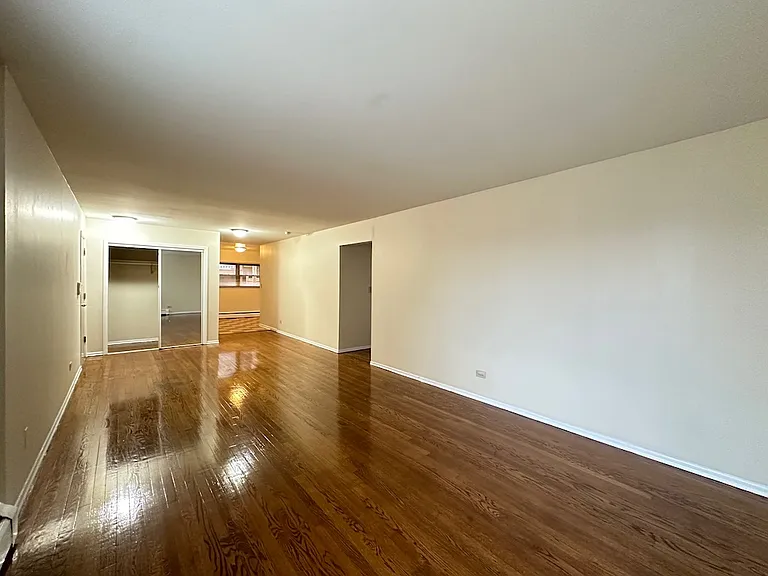 1644 W Sherwin Ave #C3 — Photo 11