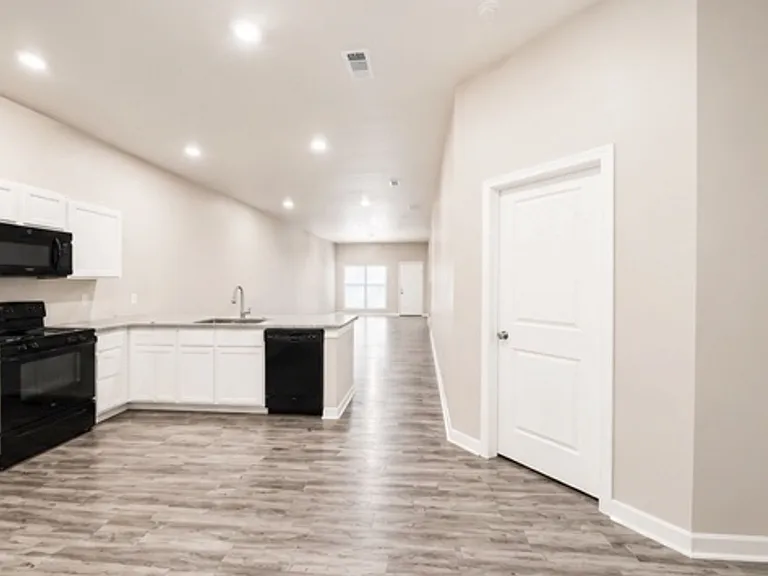 9420 Spirit Ave — Photo 3