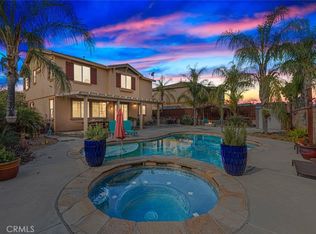 41104 Royal Sunset Rd, Lake Elsinore, CA 92532