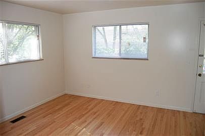 4th image of 2053 Abbott Ave