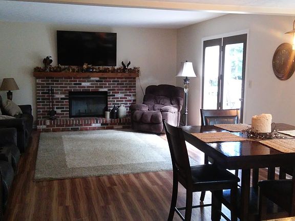 5th image of 1305 Bowman Dr
