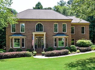 5930 Plantation Dr, Roswell, GA 30075