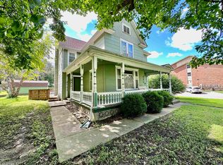 525 Wisconsin Ave, Holton, KS 66436