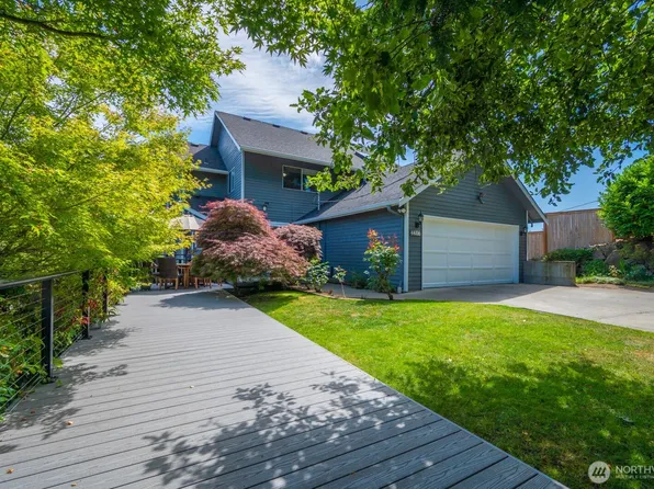 3217 48th Avenue SW, Seattle, WA 98116