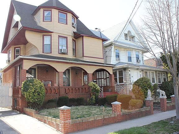 3rd image of 8606 121st St