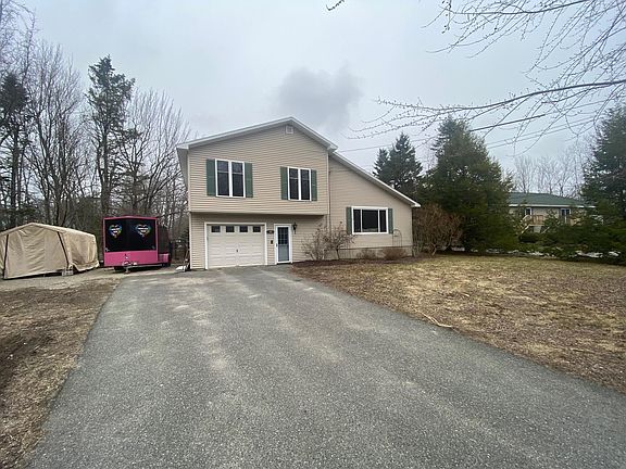 3rd image of 15 Mcdonald Avenue