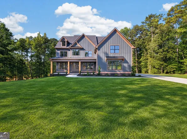165 Foster Ln, Tyrone, GA 30290