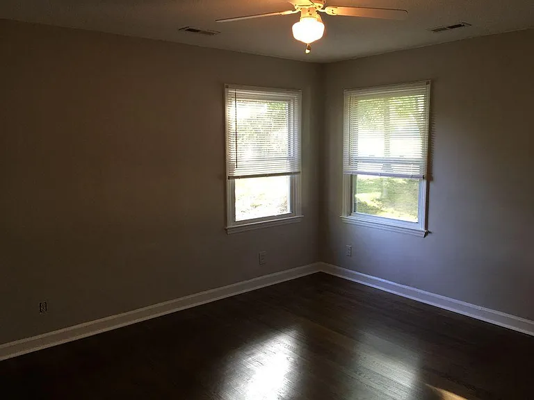 104 Cranford Dr — Photo 15
