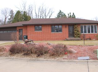 105 Bishop Ave, La Porte City, IA 50651