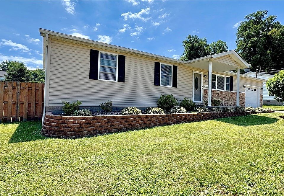 1st image of 613 McKenna Dr