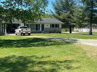 2657 Highway B, Ellington, MO 63638