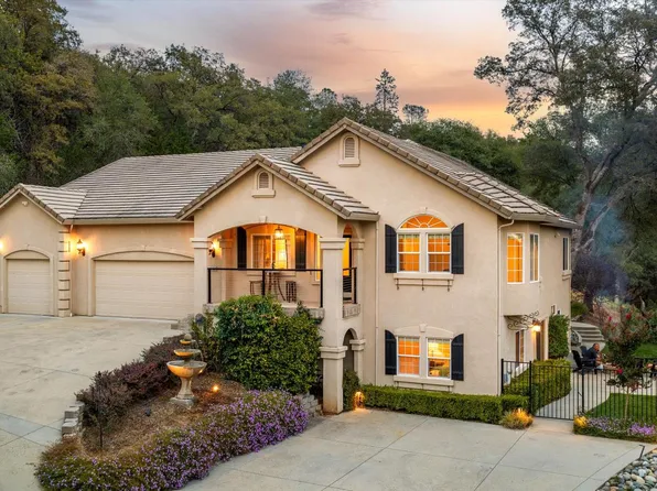 11120 Shadow Ct, Auburn, CA 95602