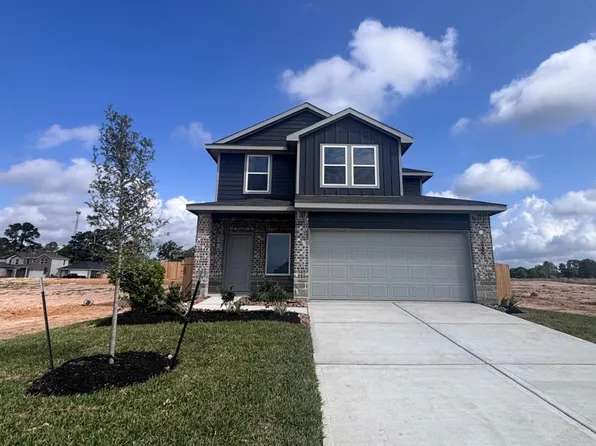 169 Rising Cedar Ln, Hockley, TX 77447