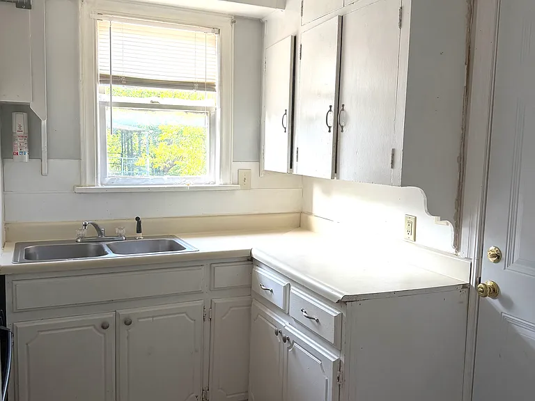 1117 NW 38th St #1119-A — Photo 4
