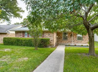 9124 Westglen Dr, Dallas, TX 75228