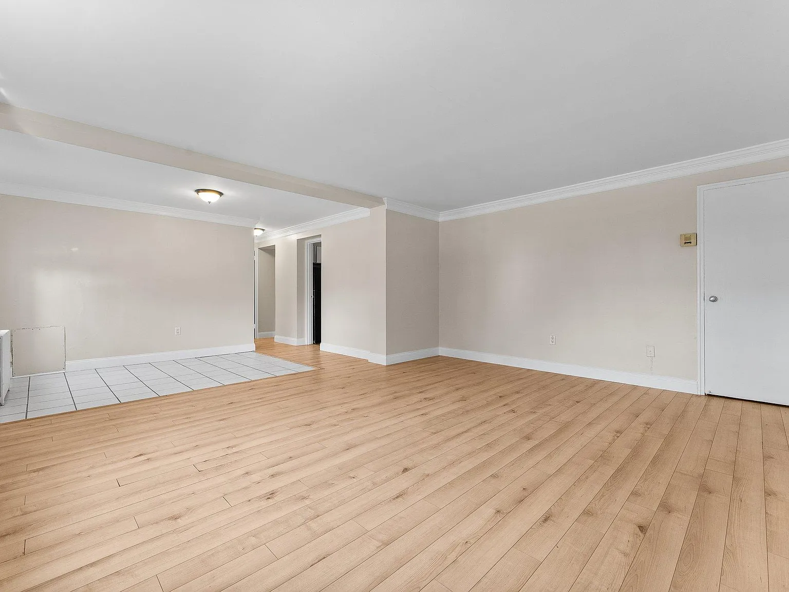 2 bed, 1100 sqft, $1,530 — Photo 2