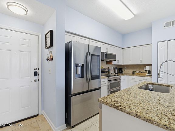 4th image of 10435 MIDTOWN Parkway #413