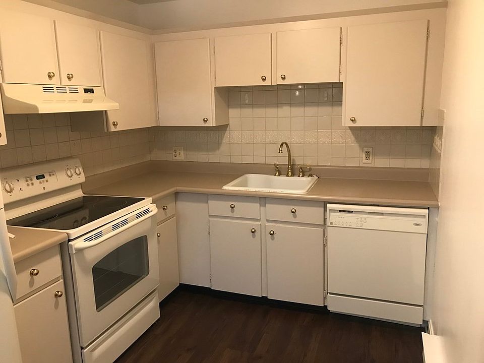 153 Milk St APT 31, Westborough, MA 01581 | Zillow