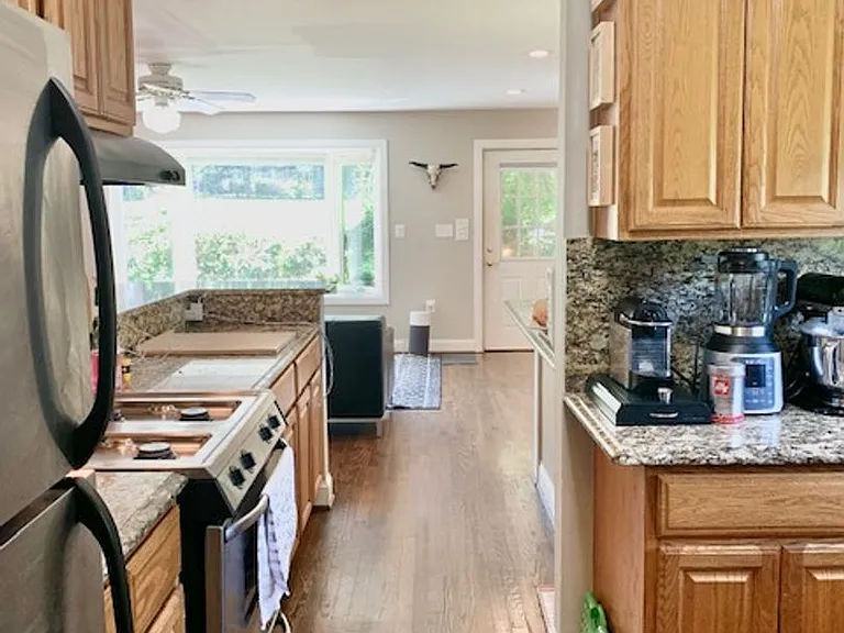 4808 Randolph Rd — Photo 5
