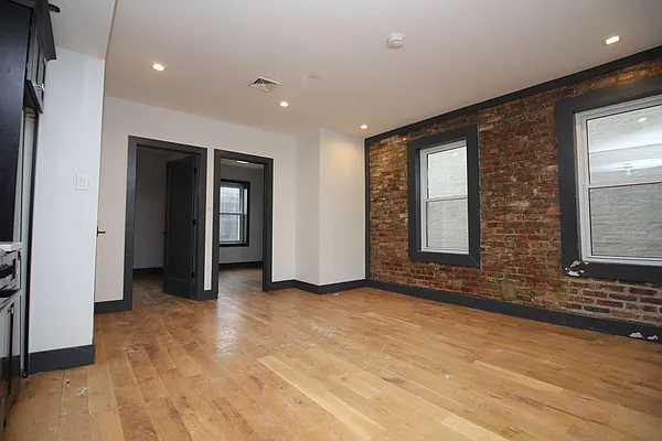 Rented by Nooklyn NYC LLC | media 42