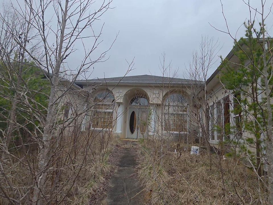 1st image of 105 Anitas Ct