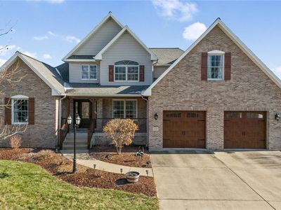 848 Elm St, Houston, PA, 15342