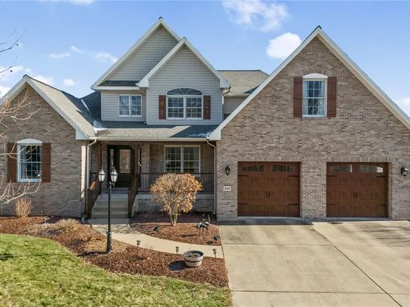 848 Elm St, Houston, PA 15342