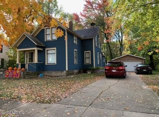 211 2nd Ave, Three Rivers, MI 49093