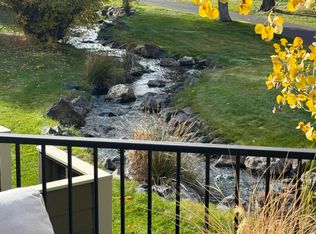 1302 Highland View Loop, Redmond, OR 97756