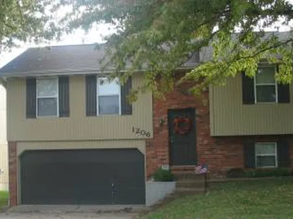 1206 Woodbridge St #1206, Collinsville, IL 62234